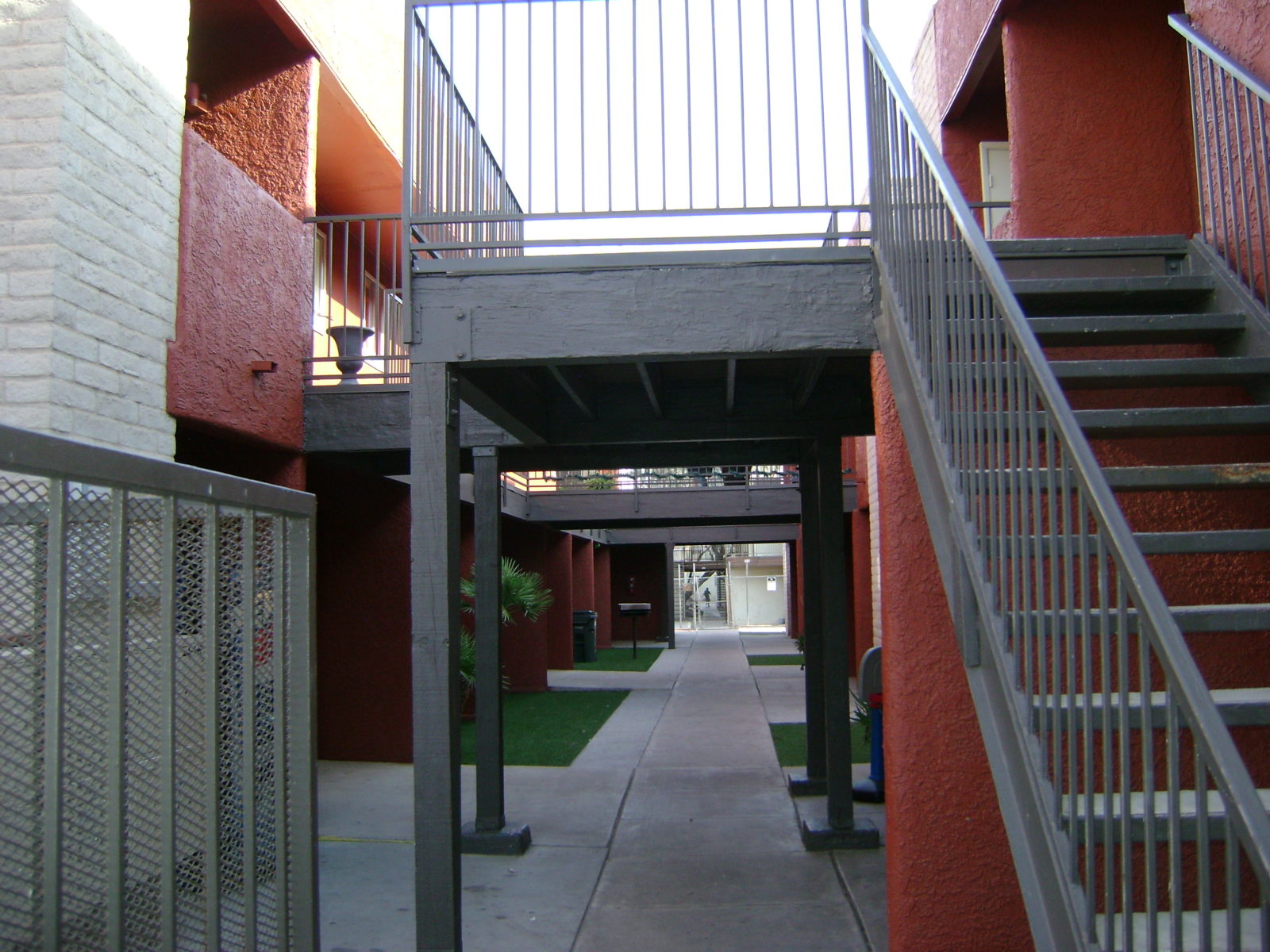 Mountain Ridge Apartments SB Properties